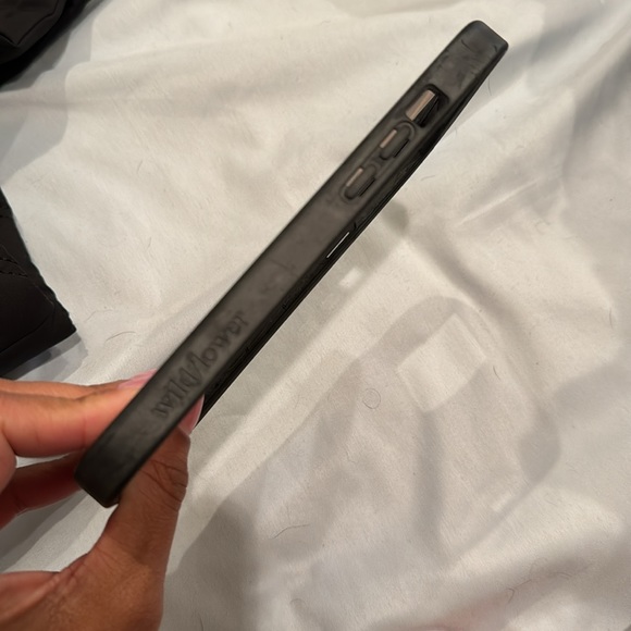 Wildflower brown latte heart case iPhone 12 Pro Max - Picture 4 of 6